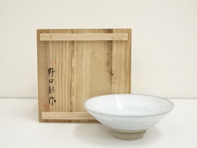 JAPANESE TEA CEREMONY / AKAHADA WARE FLAT TEA BOWL CHAWAN